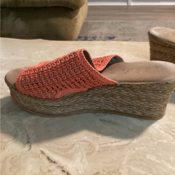 REBA - Coral/orange wedges, Size 9 - Picture 7 of 7